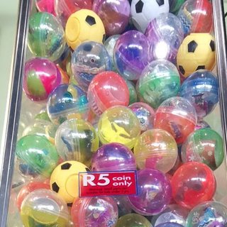 Mystery toy capsules